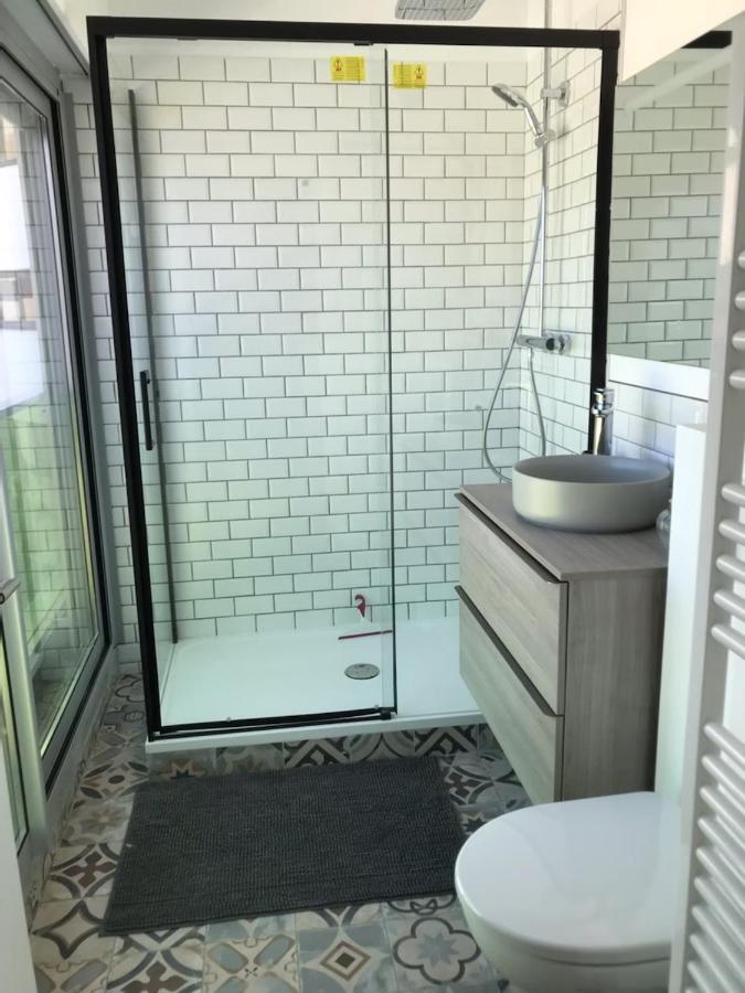 Appartement Face A La Mer - 6 A 8 Personnes - Canet En Roussillon ภายนอก รูปภาพ